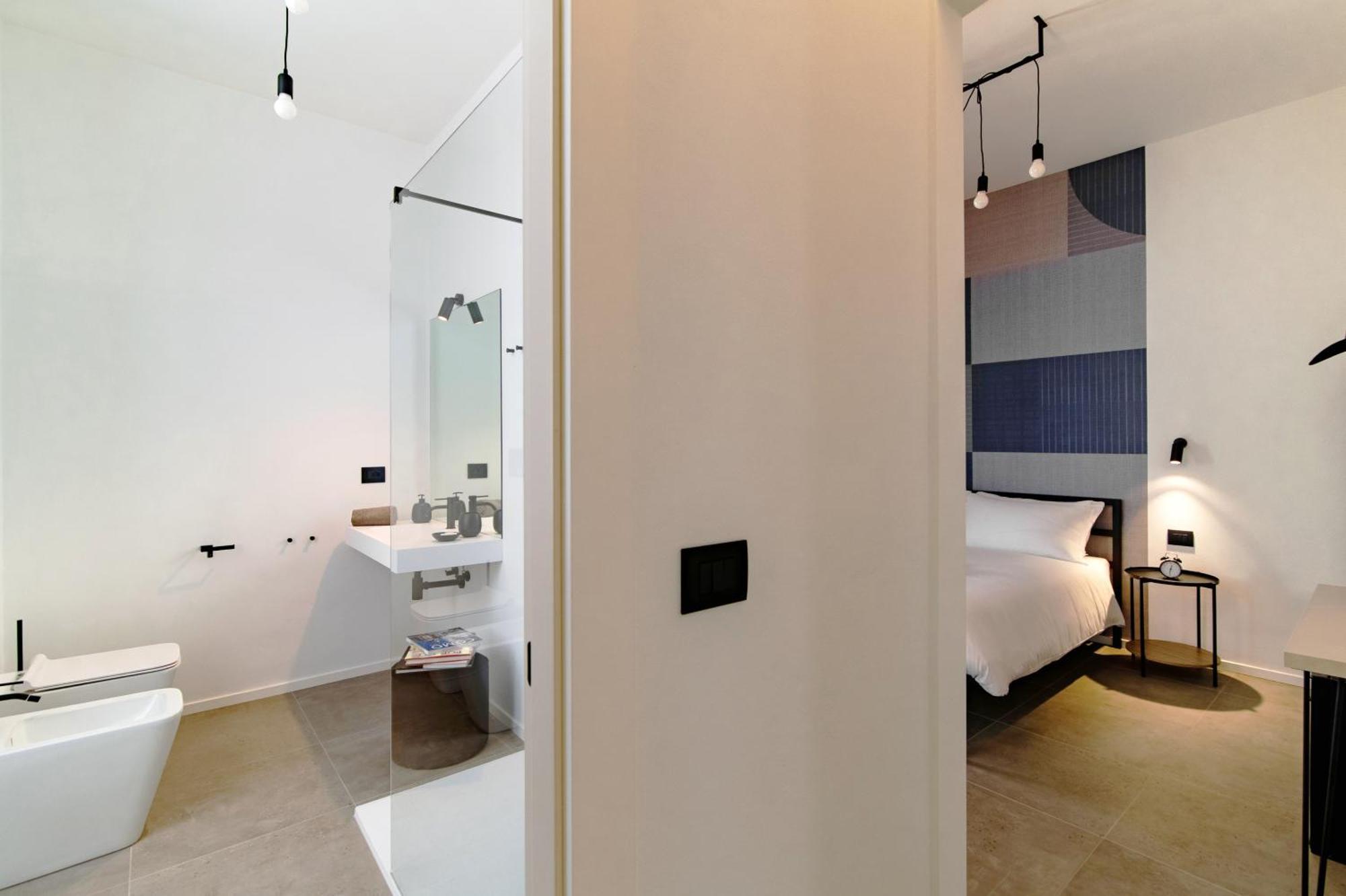 Guesthouse Linaio - The House Of Travelers Como Exterior foto